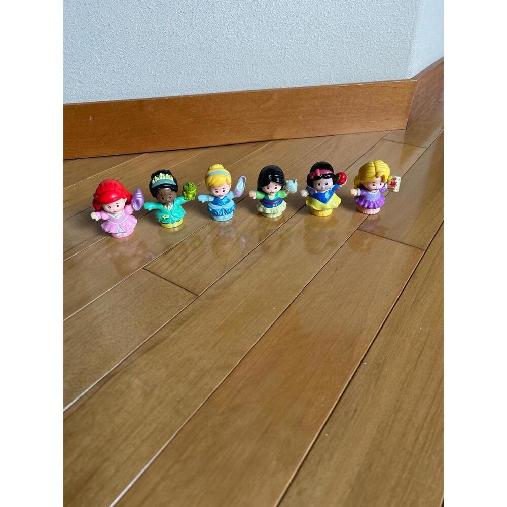 Fisher Price Little People Princess Lot Of 6 - Cinderella Snow White Ariel Tiana